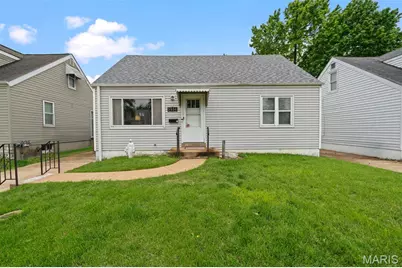 5556 Arthur Avenue, Saint Louis, MO 63139 - Photo 1