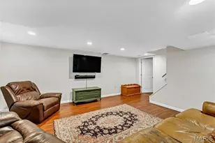 9 Middlebury Ln, Chesterfield, MO 63017 - Photo 25