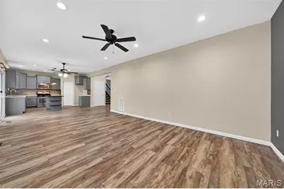3009 Preston Woods Trail, Lake Saint Louis, MO 63367 - Photo 7