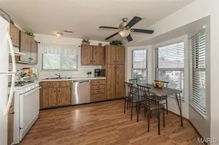 515 Starwood Dr, Saint Peters, MO 63376 - Photo 9