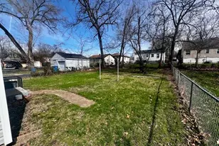 6330 Washington Ave, Berkeley, MO 63134 - Photo 3