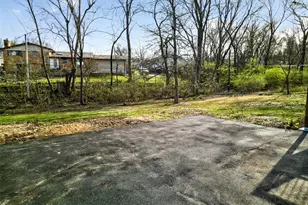 14 Fairwinds Ct, Saint Louis, MO 63132 - Photo 43