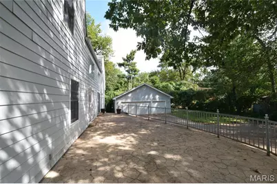 8940 Ladue Road, Ladue, MO 63124 - Photo 53
