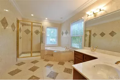 8940 Ladue Road, Ladue, MO 63124 - Photo 29