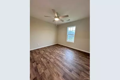 50 Byrd Drive, Sikeston, MO 63801 - Photo 9