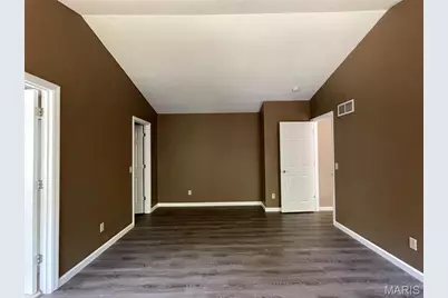 636 Canary Estates Drive, Ballwin, MO 63021 - Photo 33