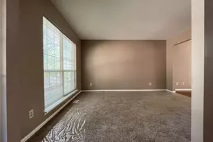 636 Canary Estates Dr, Ballwin, MO 63021 - Photo 17