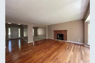 636 Canary Estates Drive, Ballwin, MO 63021 - Photo 27