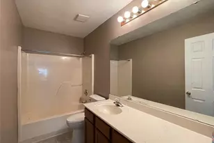 636 Canary Estates Dr, Ballwin, MO 63021 - Photo 39