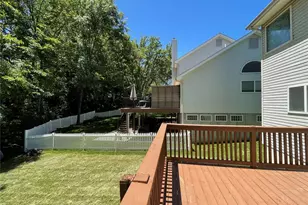 636 Canary Estates Dr, Ballwin, MO 63021 - Photo 43