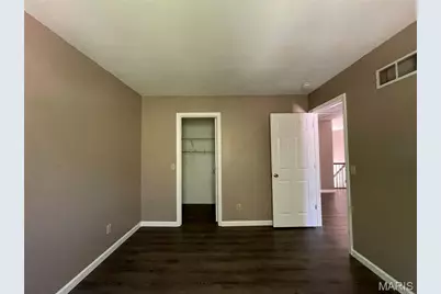 636 Canary Estates Drive, Ballwin, MO 63021 - Photo 9