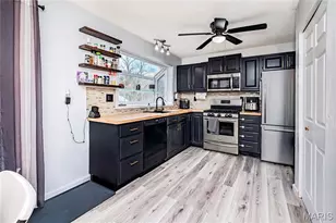 1721 Burgess Way, Barnhart, MO 63012 - Photo 9