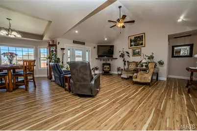 2220 Curtis Street, Lebanon, MO 65536 - Photo 7