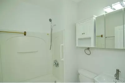 112 Mann Street, Lemay, MO 63125 - Photo 15