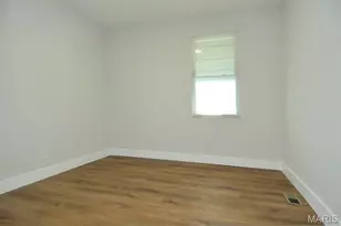 112 Mann St, Unincorporated, MO 63125 - Photo 9