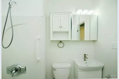 112 Mann Street, Lemay, MO 63125 - Photo 17