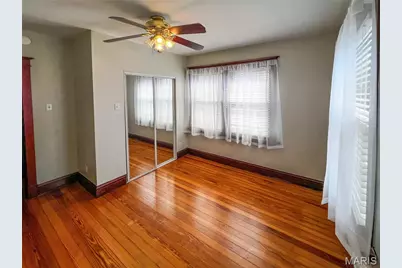 4359 Toenges Avenue, Saint Louis, MO 63116 - Photo 11