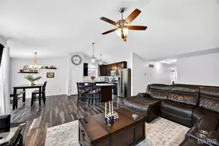 448 Peruque Hills Pkwy, Wentzville, MO 63385 - Photo 7