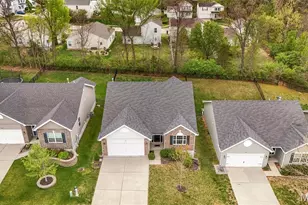 448 Peruque Hills Pkwy, Wentzville, MO 63385 - Photo 33