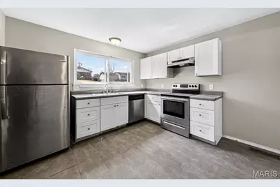 3027 Westminster Drive, Florissant, MO 63033 - Photo 11