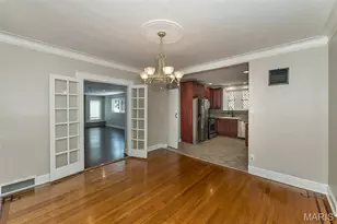 7354 Balson Ave, University City, MO 63130 - Photo 13
