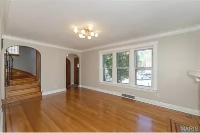 7354 Balson Avenue, University City, MO 63130 - Photo 9