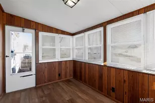 1501 Golden Dr, Saint Louis, MO 63137 - Photo 29