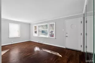 1501 Golden Dr, Saint Louis, MO 63137 - Photo 11