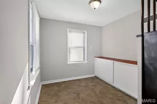 1501 Golden Dr, Saint Louis, MO 63137 - Photo 15