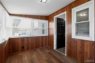 1501 Golden Dr, Saint Louis, MO 63137 - Photo 27