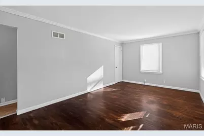 1501 Golden Drive, Saint Louis, MO 63137 - Photo 13