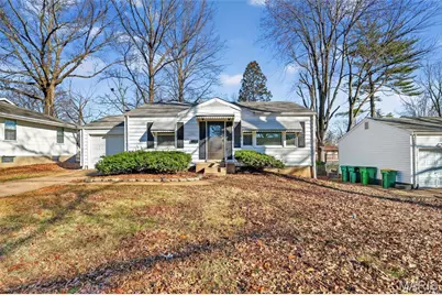 1501 Golden Drive, Saint Louis, MO 63137 - Photo 1