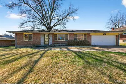 1326 Northumberland Drive, Saint Louis, MO 63137 - Photo 1
