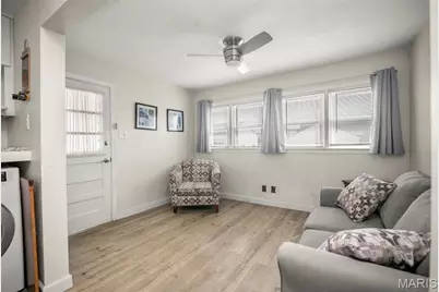 6024 Scanlan Avenue, Saint Louis, MO 63139 - Photo 9