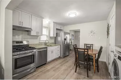 6024 Scanlan Avenue, Saint Louis, MO 63139 - Photo 7