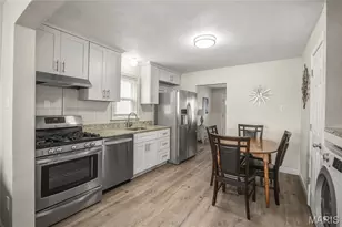 6024 Scanlan Ave, Saint Louis, MO 63139 - Photo 7