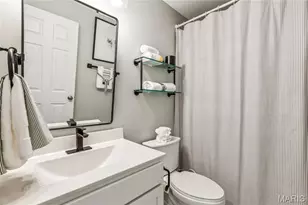 1647 Ridgefield Blf Ct, Eureka, MO 63025 - Photo 15