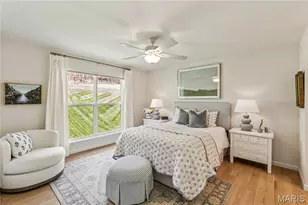 1647 Ridgefield Blf Ct, Eureka, MO 63025 - Photo 9