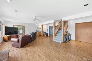 10112 Lake Ridge Ct, Hillsboro, MO 63050 - Photo 21