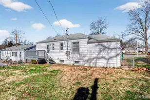 1224 Kilgore Dr, Saint Louis, MO 63137 - Photo 13