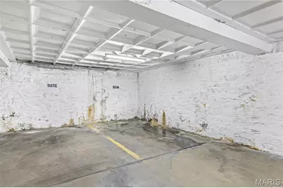 923 S Hanley Road #A, Clayton, MO 63105 - Photo 17