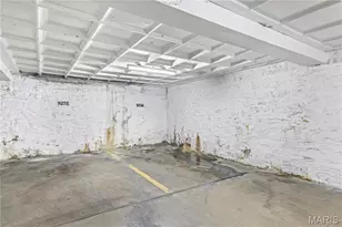 923 S Hanley Rd, Clayton, MO 63105 - Photo 17