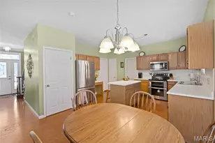 700 Juniper Glen Ct, Ballwin, MO 63021 - Photo 9