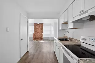 10522 Byfield Dr, St George, MO 63137 - Photo 21