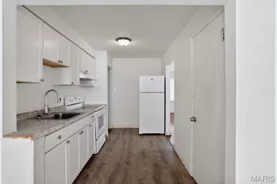 10522 Byfield Drive, St George, MO 63137 - Photo 19