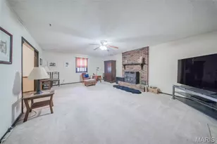 402 Locust St, Cuba, MO 65453 - Photo 15