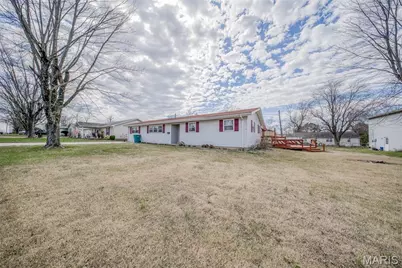 402 Locust Street, Cuba, MO 65453 - Photo 35