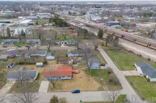 402 Locust St, Cuba, MO 65453 - Photo 61