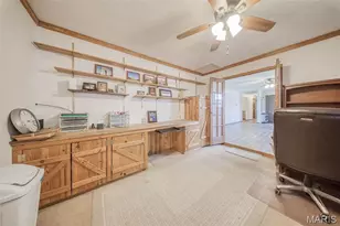 402 Locust St, Cuba, MO 65453 - Photo 9