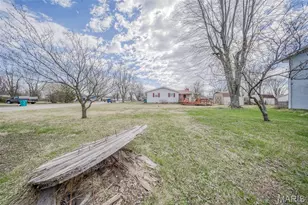 402 Locust St, Cuba, MO 65453 - Photo 45